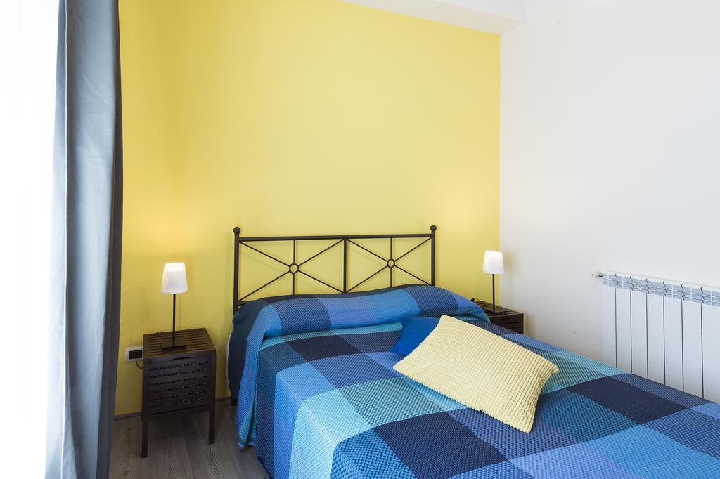 B&B Sleep & Zupp Neapol Pokoj fotografie